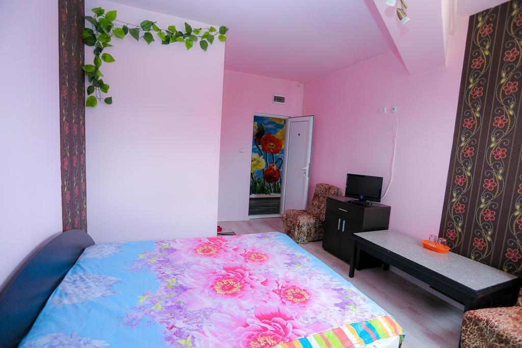 Hostel Shatrata Bogomilovo エクステリア 写真